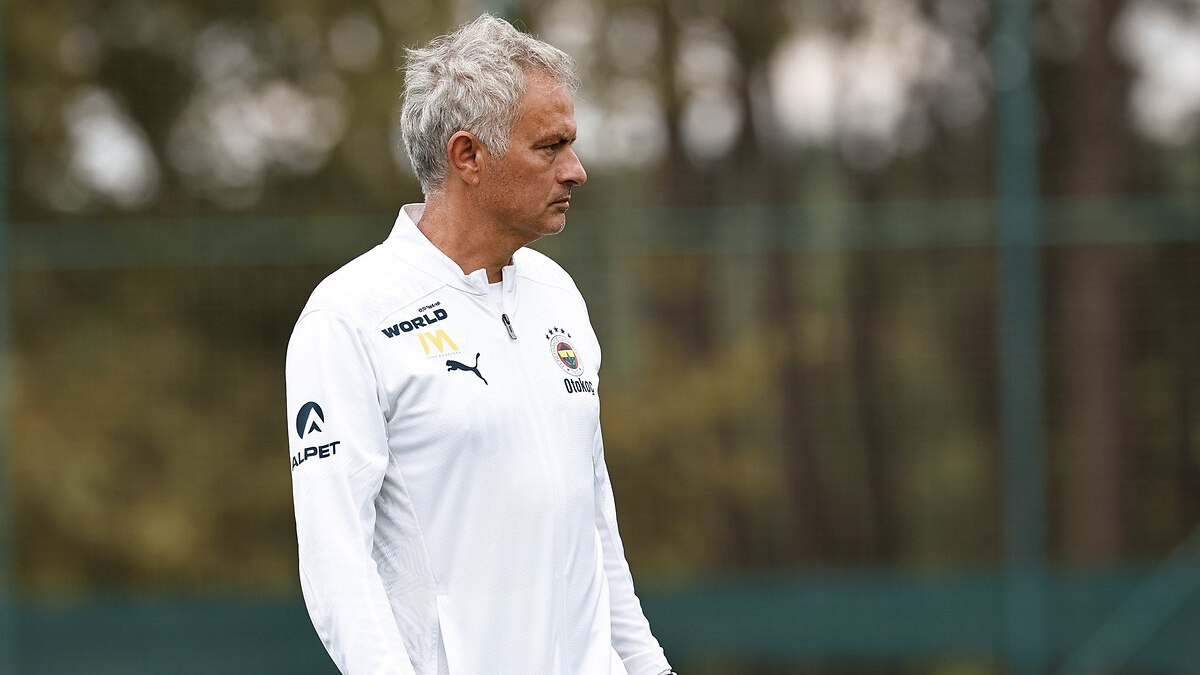 Fenerbahçe’de Jose Mourinho mayıs ayını bekliyor