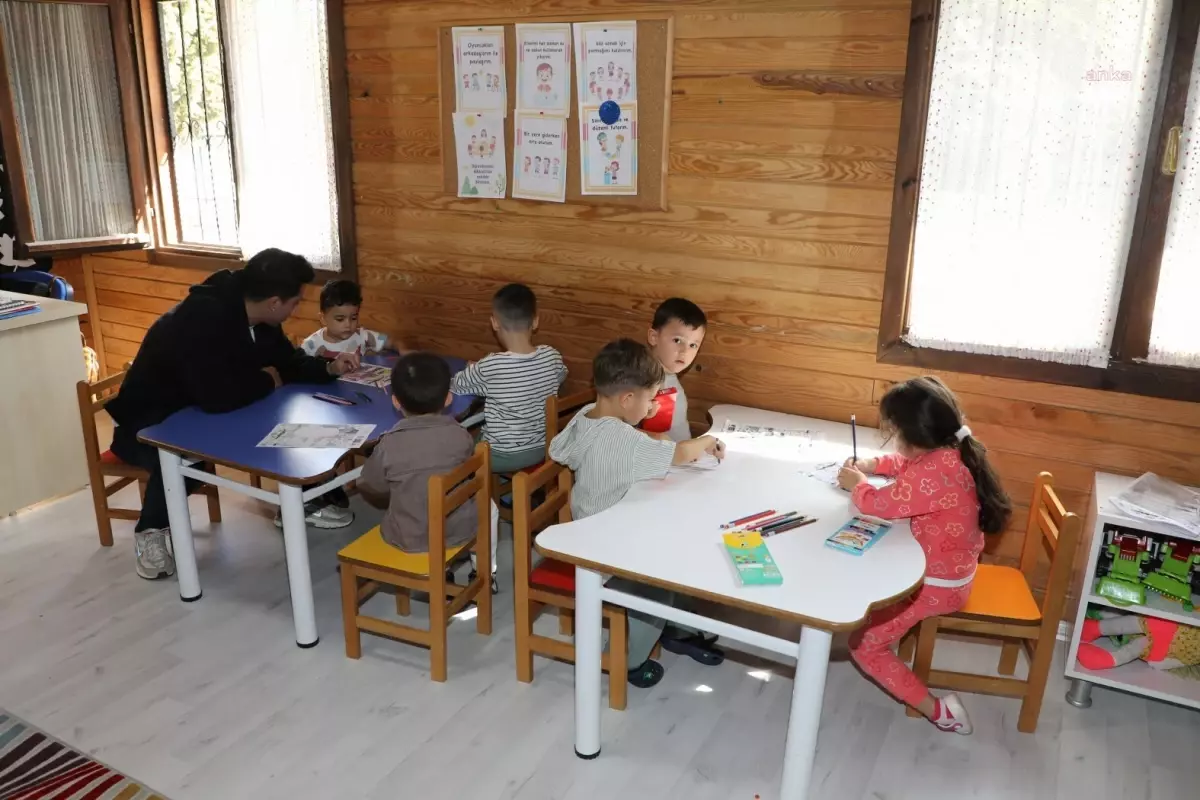 Yunusemre Belediyesi’nden Miniklere Robotik Kodlama Eğitimi