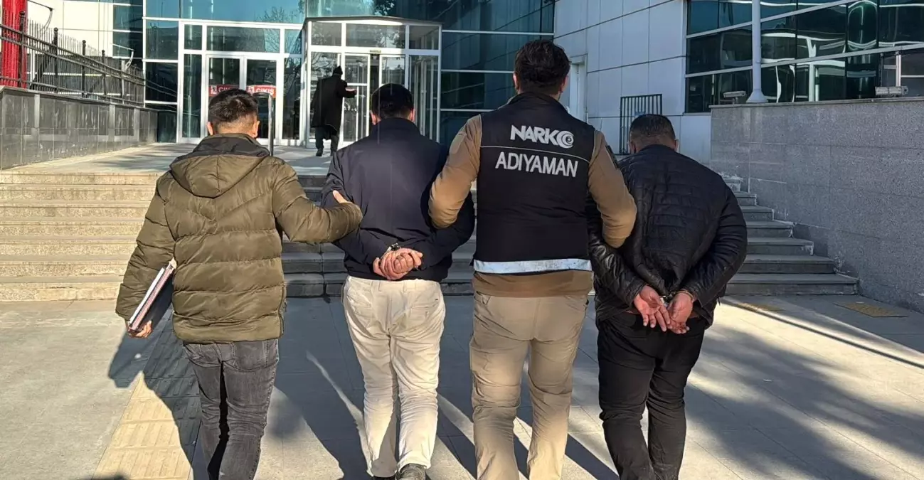 Adıyaman’da Uyuşturucu Operasyonu: 2 Gözaltı