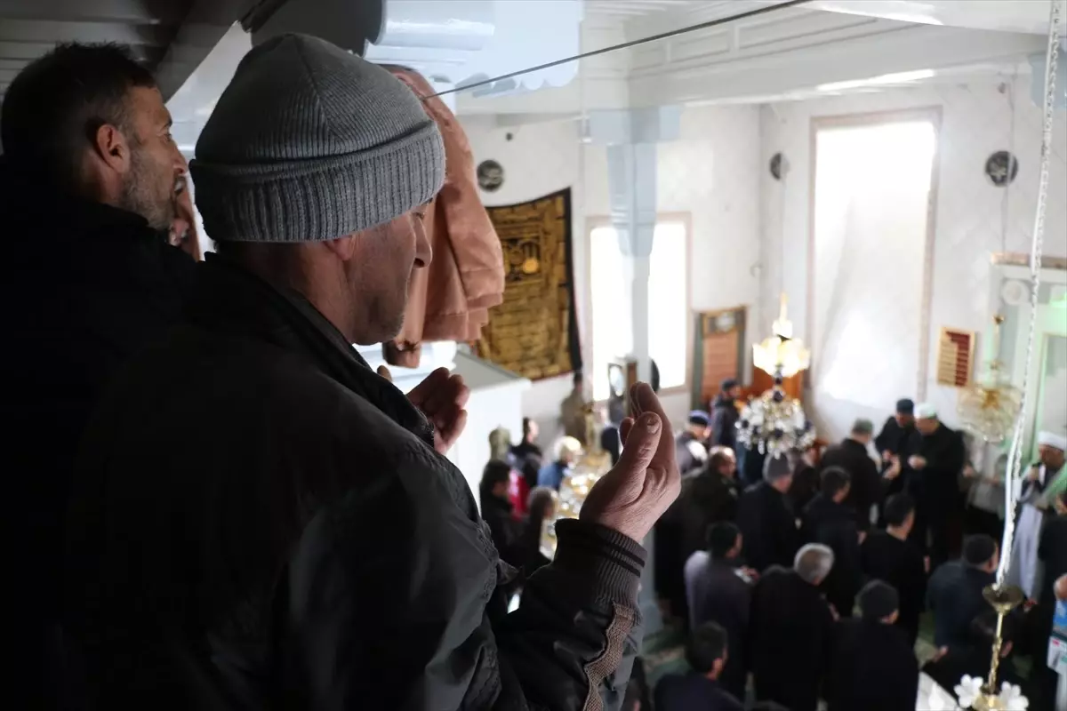Erzurum’da, helikopter kazasında şehit olan Astsubay Taha Nergiz için mevlit okutuldu