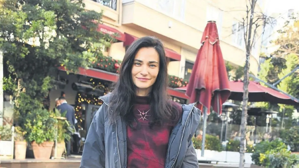 Ünlü oyuncu Saadet Işıl AksoyAmerika’dan dönme gerekçesini açıkladı! Meğer asıl sebebi…