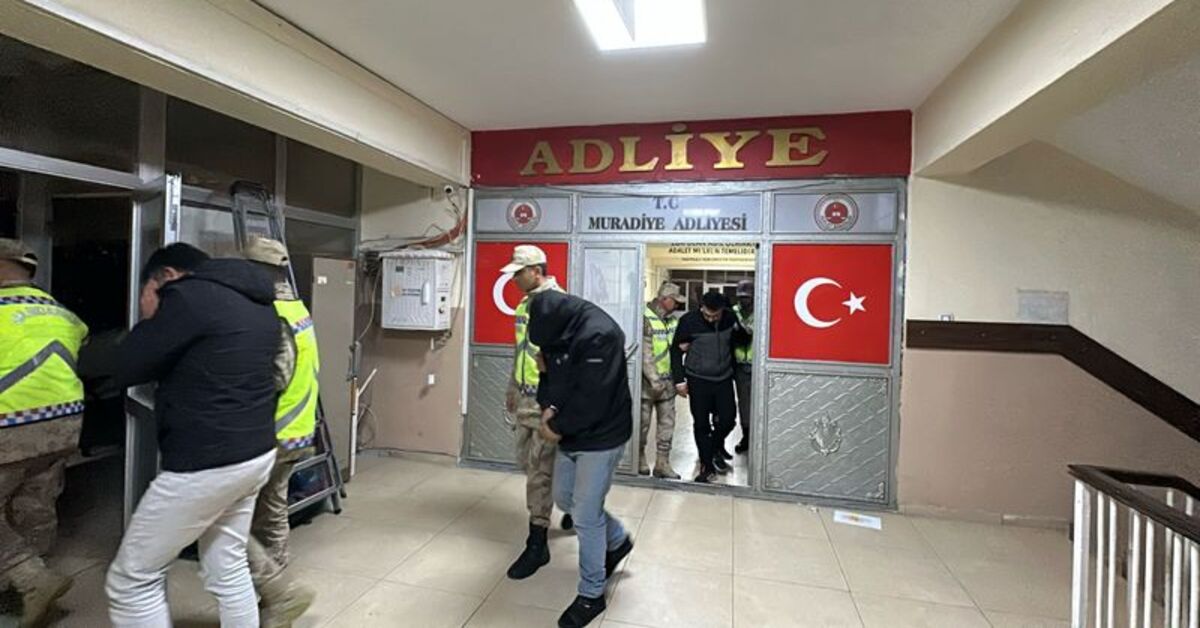 Van’da göçmen kaçakçılığı operasyonu: 5 tutuklama
